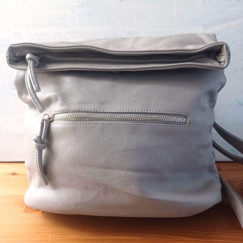 Mossimo Backpack Faux leather Color Gray